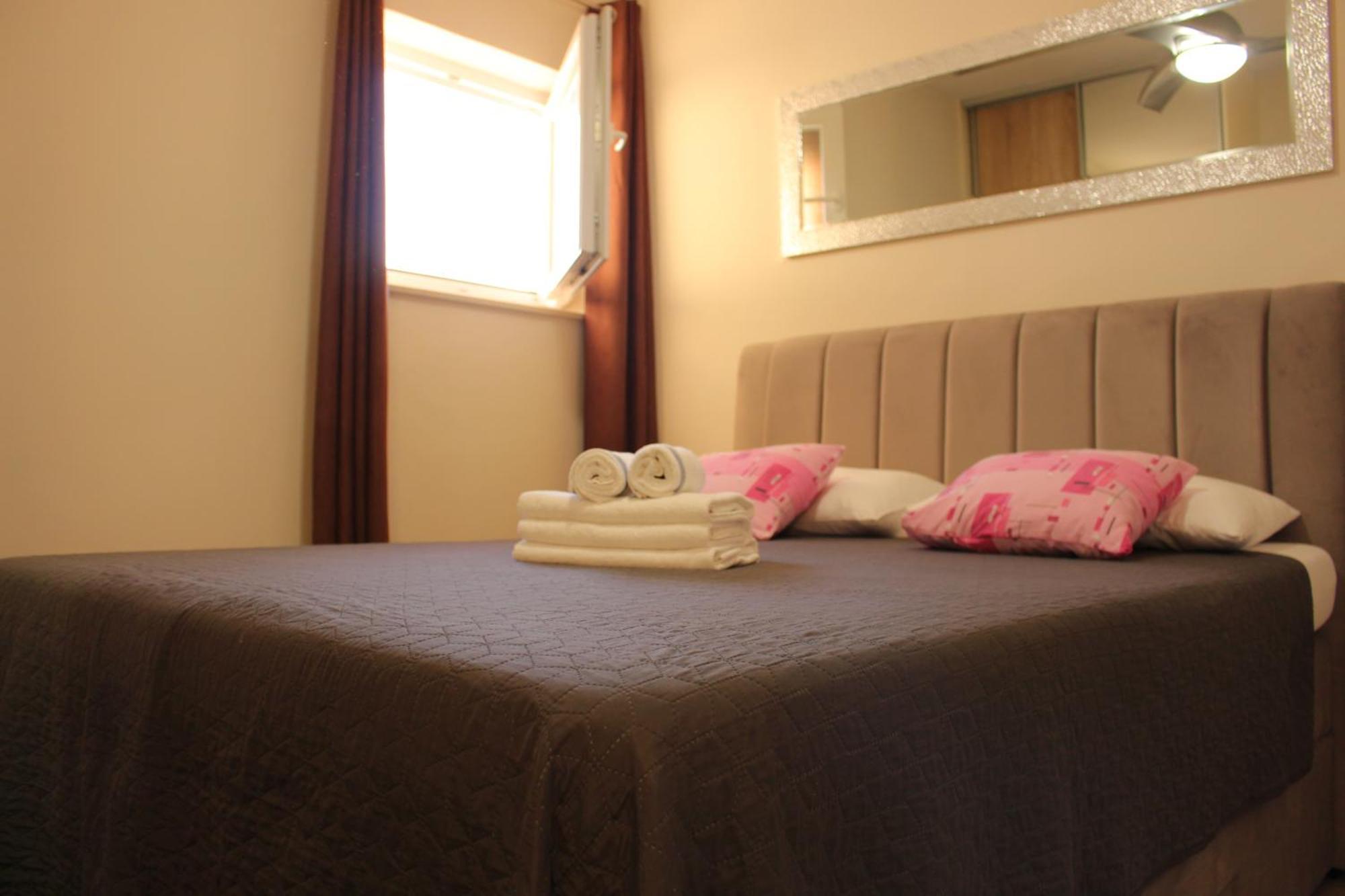 King Apartments Nin Luaran gambar